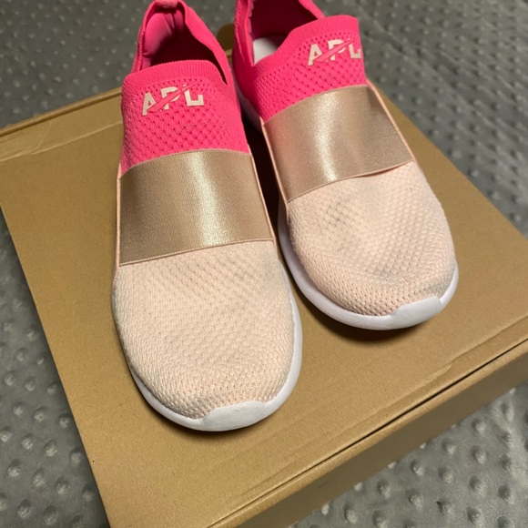 APL performance shoes - Picture 3 of 5